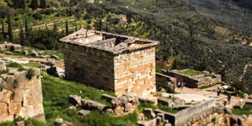 Big Data & Archaeology: Peering into Lost Worlds