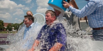 The Cold, Hard Data Behind the Ice Bucket Challenge