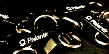 Palantir Have Busy Week, Acquire Poptip and Propeller