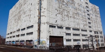 What is a Data Warehouse?