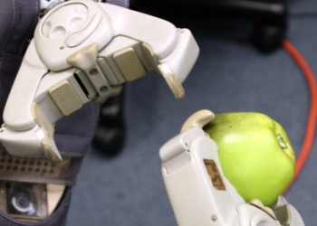 Researchers Use Deep Learning to Teach Robots How to Cook from YouTube Videos