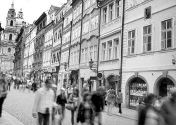 Five Ways We Can Make Our Cities Smarter Using Identity-Driven IoT