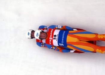 What kind of industries will expand their use of fast data in 2016?