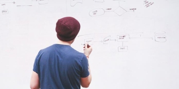 5 Data Acquisition Strategies for Startups