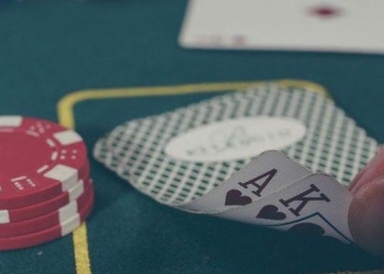 Big Data Bets on the Online Casino Industry