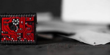 “The future of humanity is to direct one’s own evolution” – An Interview with Amal Graafstra