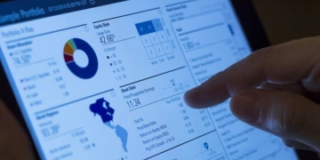 The Definitive Guide to Digital Banking Platforms