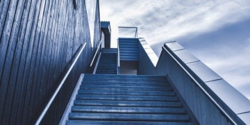 Seizing Opportunities with Data-as-a-Service Products