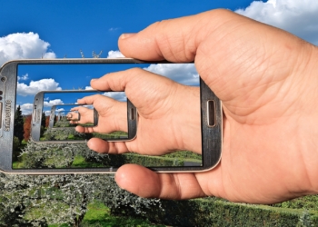 mce brings computer vision to Vodafone UK, lets users self-grade their smartphone’s value for trade-ins