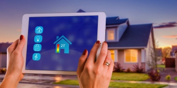 Convenience over common sense: The security dilemma of smart home devices