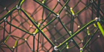 Neural networks do better as they get bigger