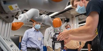 Fake data improved the performance of robots by 40%