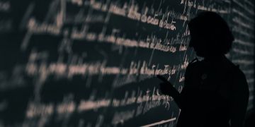 AI can independently learn and recognize language norms and patterns