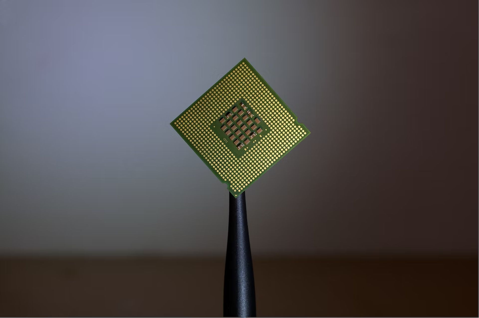 U.S. cracks down on AI chip export to China