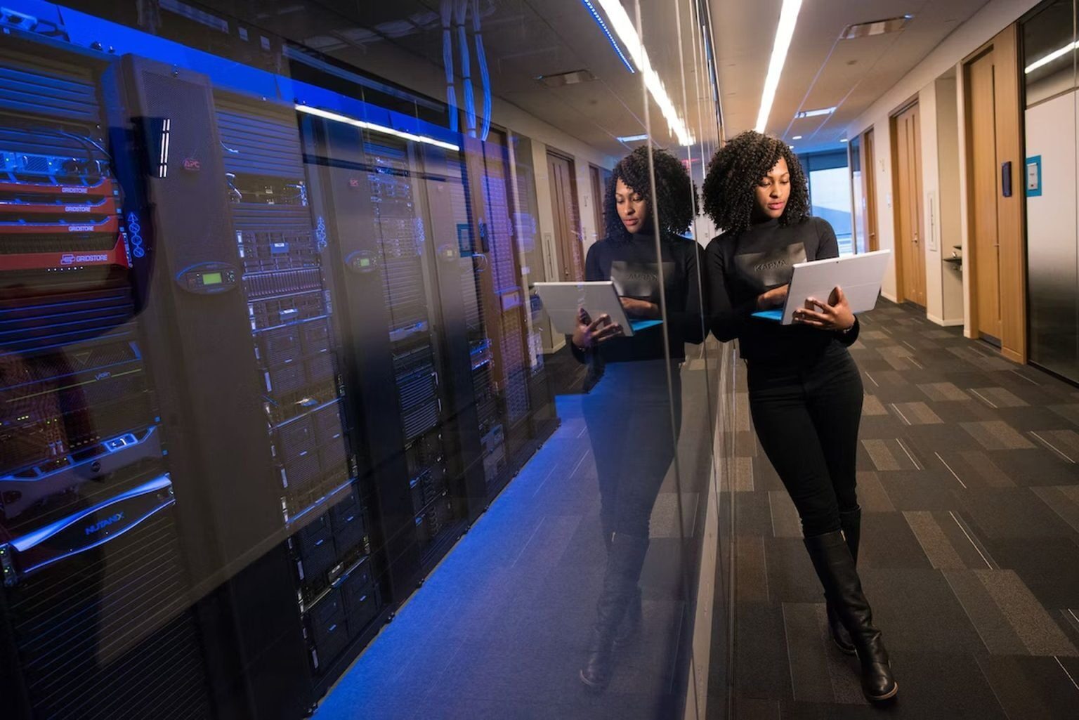 What does a data engineer do job description salary skills and more