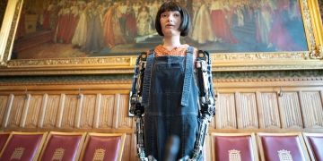 Ai-Da becomes the first robot to speak at the House of Lords 