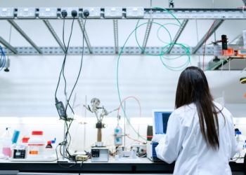 AI is revolutionizing every field and science is no exception