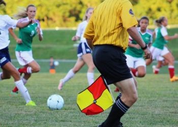 Does AI spoil the naturalness of sports?