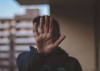 AI experts call for pause in development of advanced systems