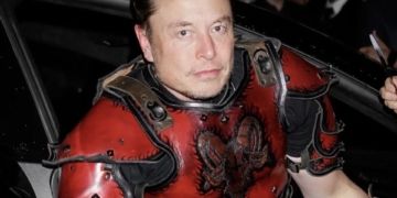 Elon Musk works on a ChatGPT competitor codenamed “TruthGPT”