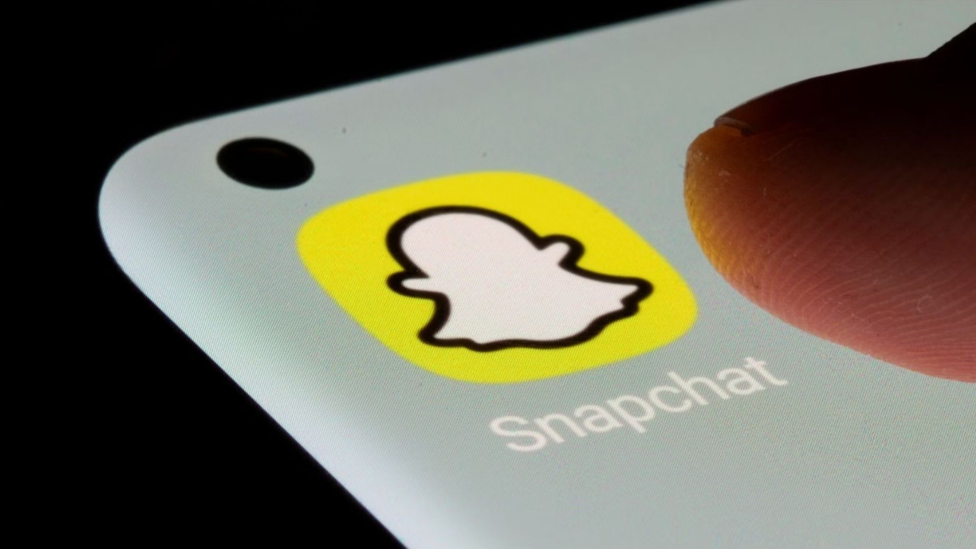 What is the Yellow App? Make Friends on Snapchat