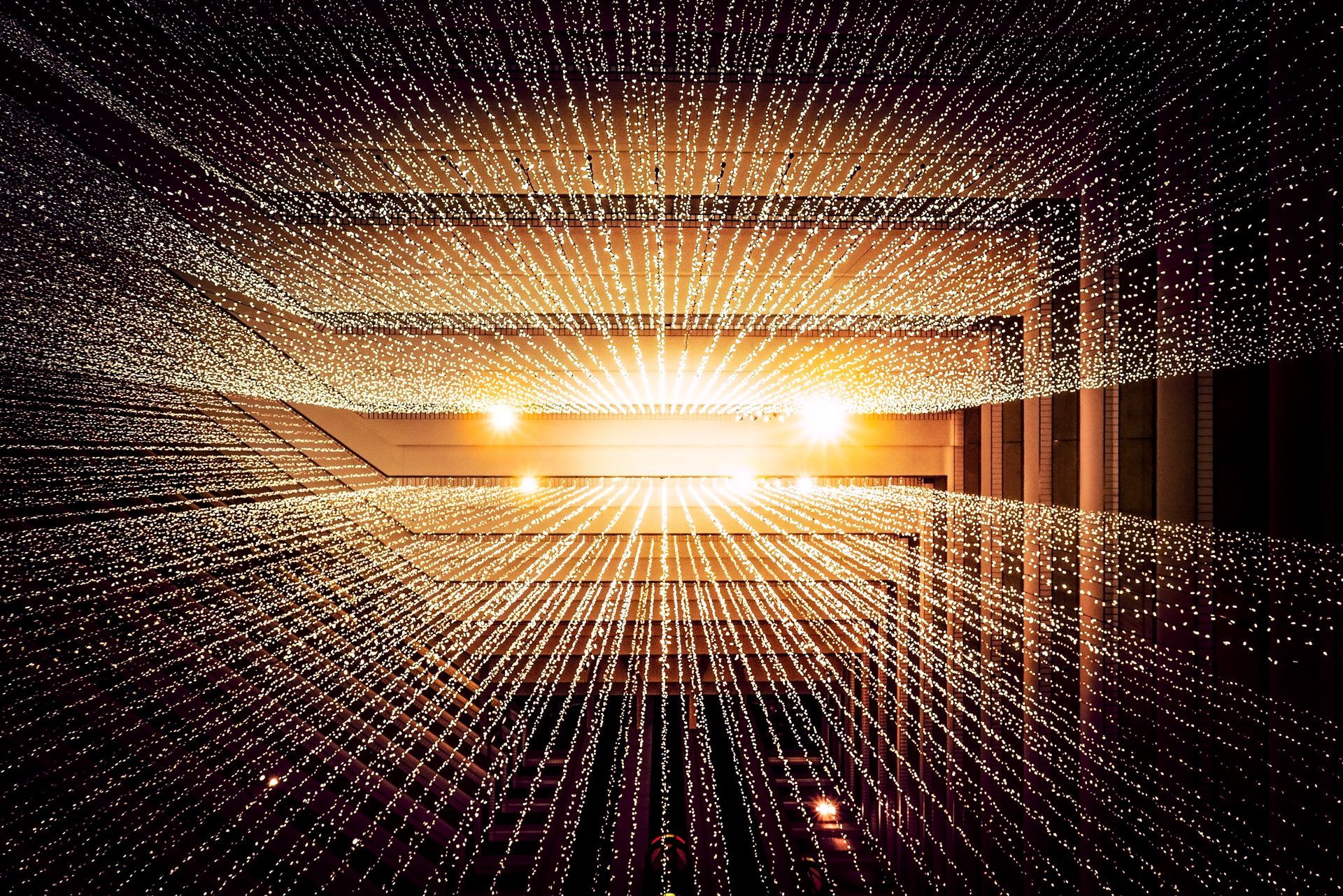 What does unmetered, unlimited or metered bandwidth mean?