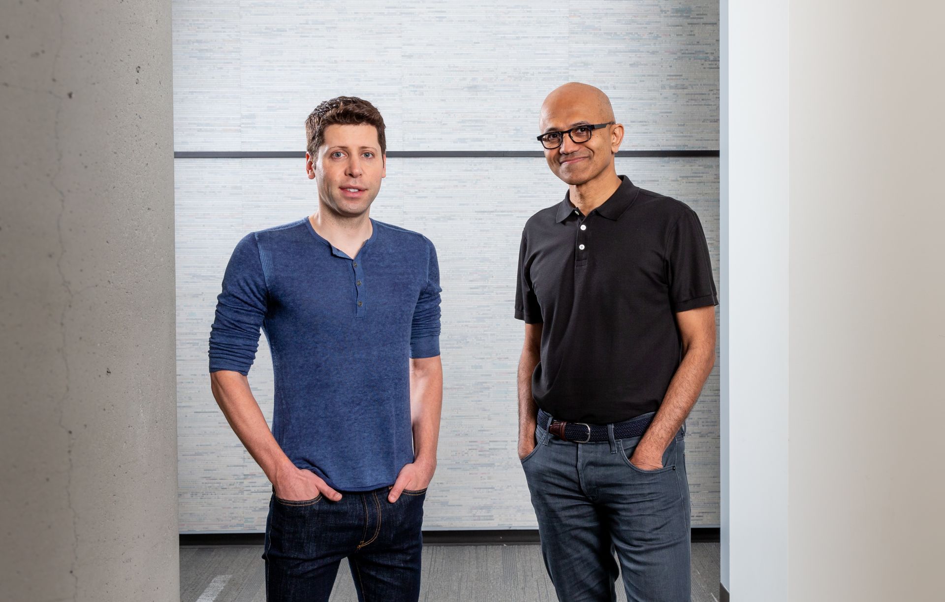 Microsoft n’a laissé aller Sam Altman nulle part, il est de retour dans le jeu