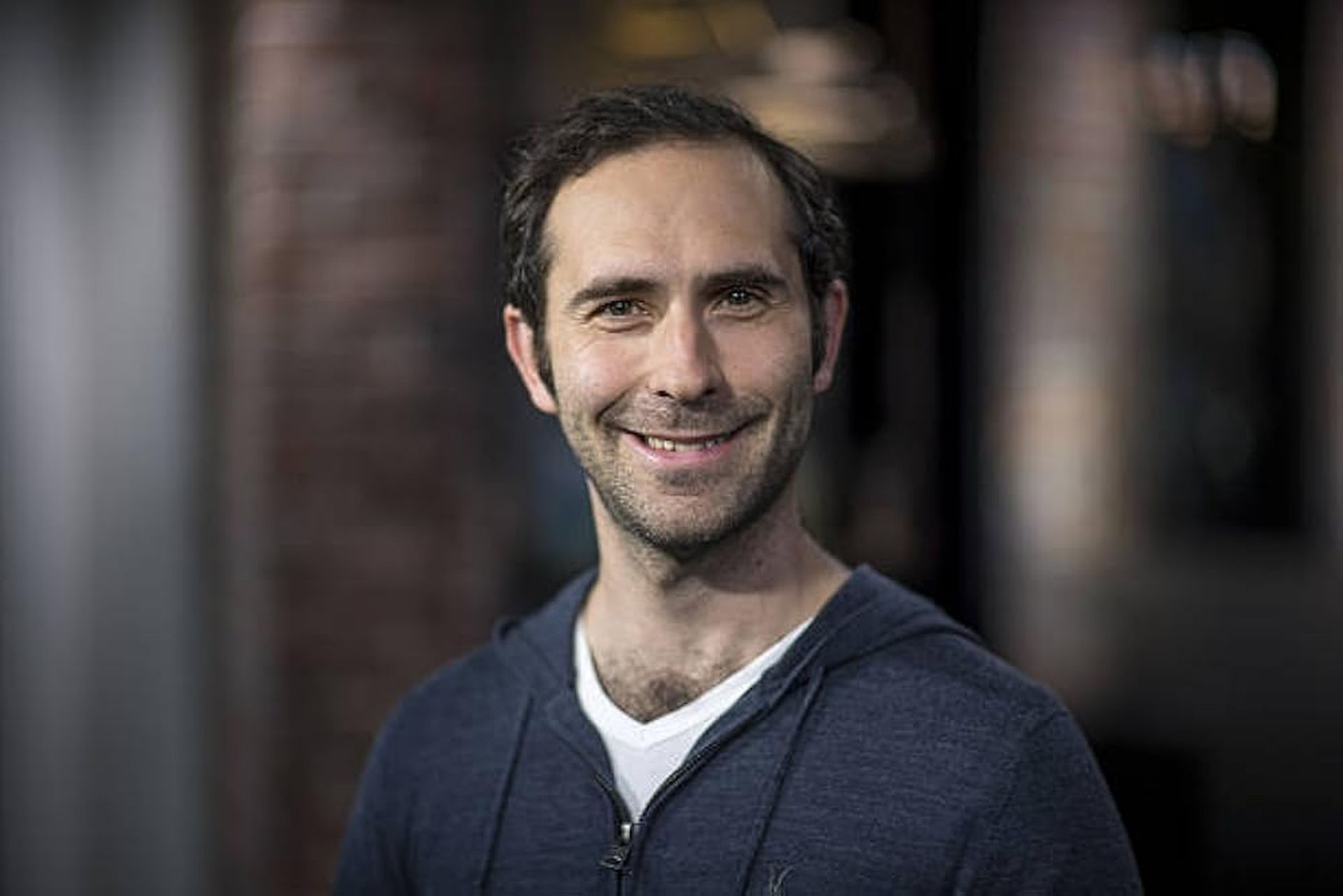 Who Is Emmett Shear: OpenAI's New Interim CEO - Dataconomy