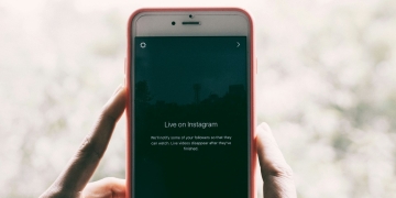 Here is how to hide chat on Instagram Live