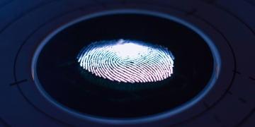 PrintListener proves a James Bond-like fingerprint hack actually exists