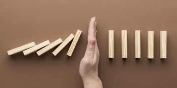 Mastering KRIs: See the future, protect your business