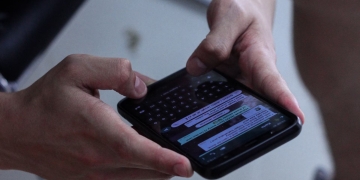 Meta AI chatbot: WhatsApp now lets you use it directly in-app