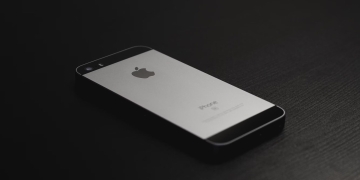 Don’t buy an iPhone 15 Pro for Apple Intelligence yet