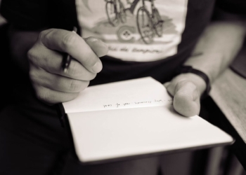 Best AI writing tools for students in 2025