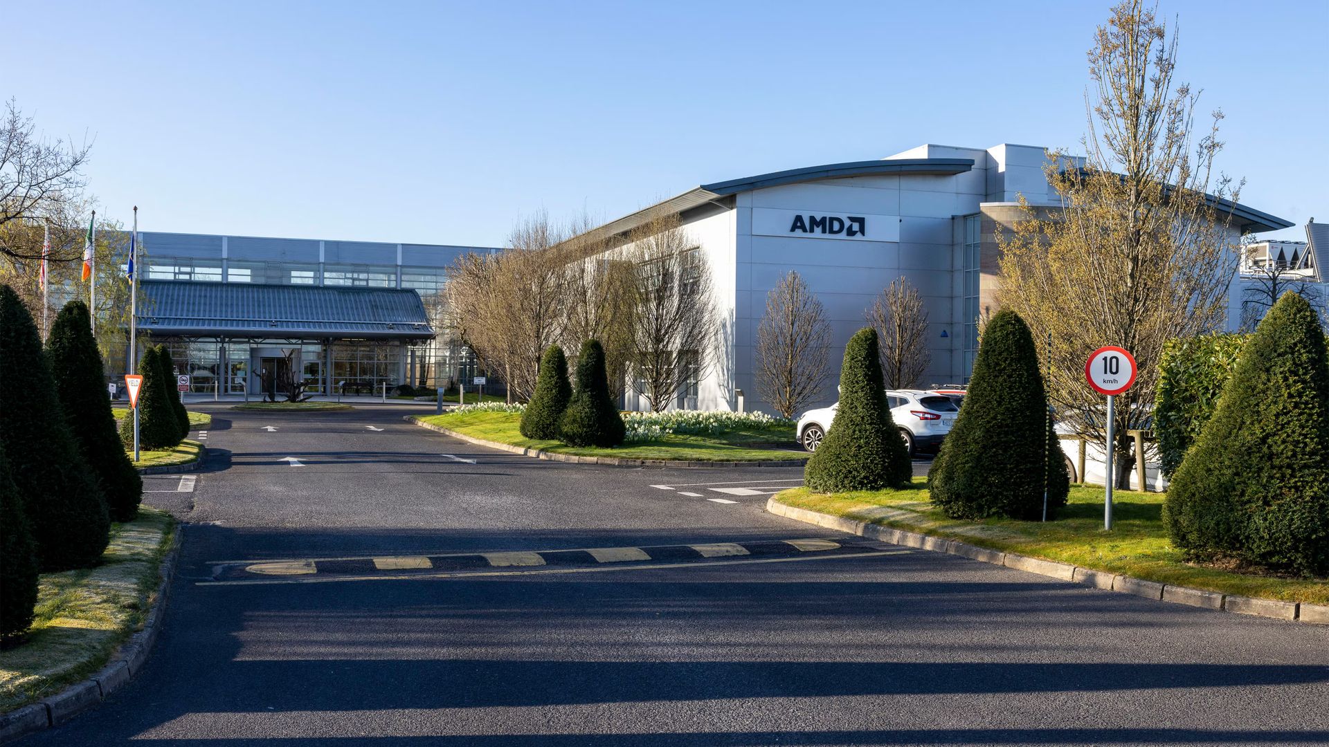 AMD va réduire ses effectifs de 4 % face aux pressions du marché