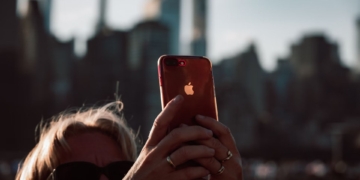 Apple iPhone SE 4 will be on shelves in March 2025