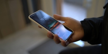 One UI 7 borrowing big from iOS: Here’s the proof