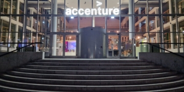 Accenture shocks markets for a good reason: Stock rockets 7%