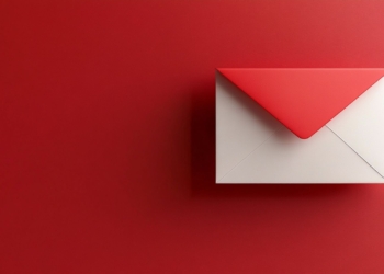 Avoid holiday phishing traps: Fake invoices and shipping alerts flood inboxes