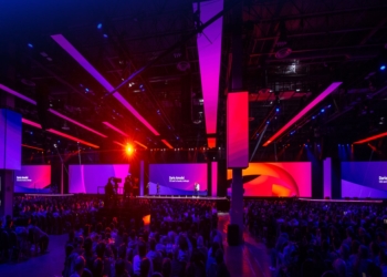 How AWS’s B plan uses water to cool AI data centers