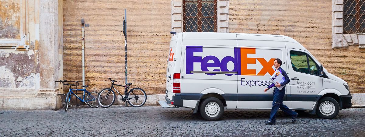 Les investisseurs applaudissent la hausse de 10 % des actions de FedEx après un mouvement audacieux de fret