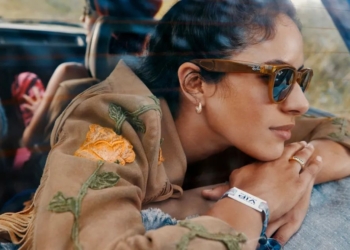 Meta’s display-equipped Ray-Bans could make smartphones look old-school