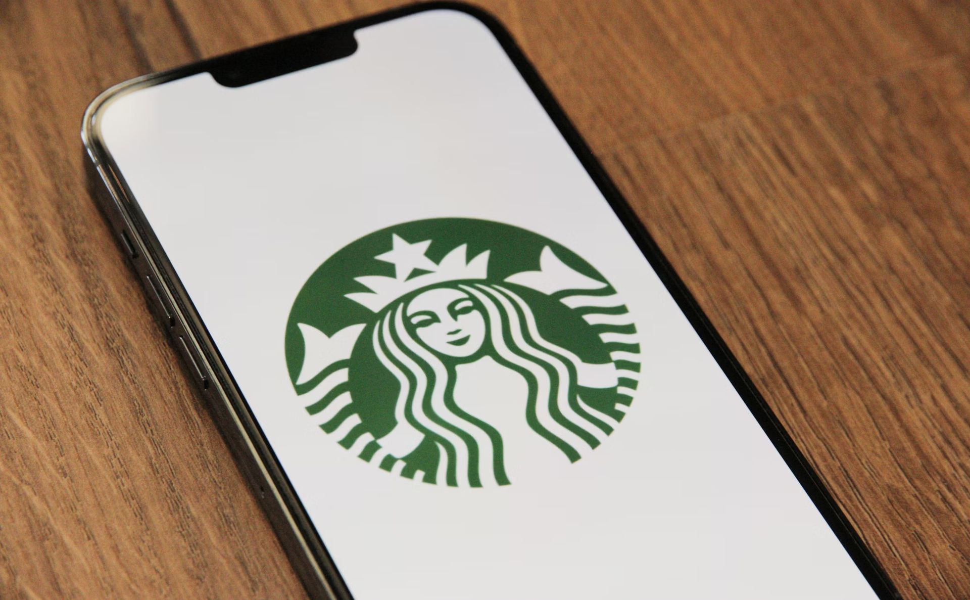 Starbucks restaure les systèmes après l’attaque du ransomware Blue Yonder