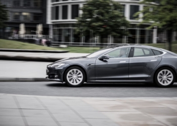 Tesla just made your Apple Watch a car key—and that’s not all