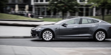 Tesla just made your Apple Watch a car key—and that’s not all