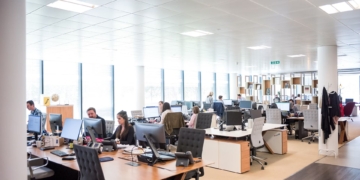 A guide to cloud migration consulting services for digital transformation in 2025