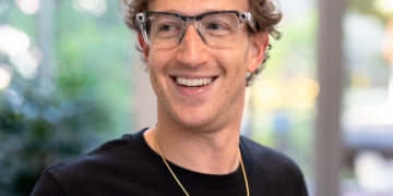 Burying the hatchet: Zuckerberg donates  million to Trump’s inauguration fund