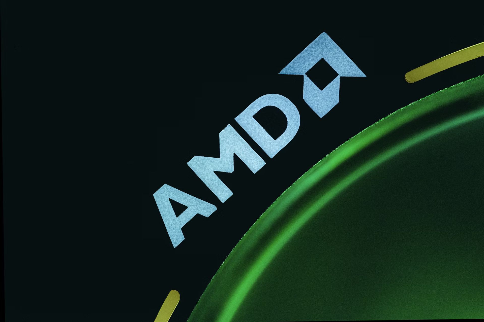 AMD suspend le lancement de RDNA 4 pour déjouer Nvidia