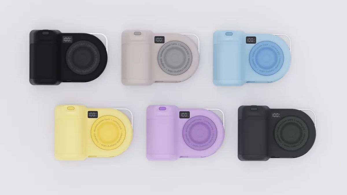 Belkin Stage PowerGrip turns your iPhone into a point-and-shoot camera