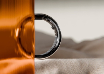 CES 2025: Circular Ring 2 detects irregular heartbeats in real time